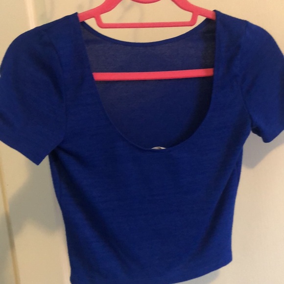 Aritzia Wilfred bright blue crop - Picture 2 of 3